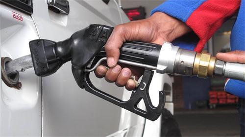 成品油零售价又上调 用车成本再次回升
